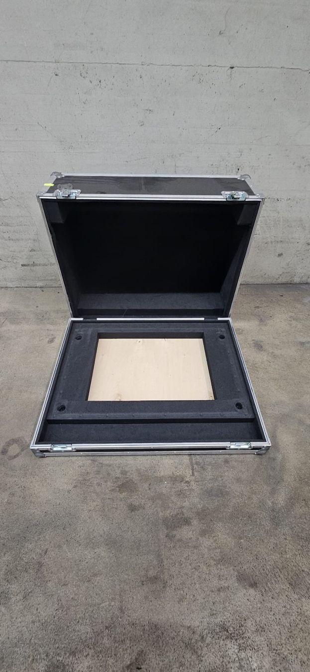 Yamaha Console di mixaggio: Case pour QL5 – Usato da Payerne venduto da RyserGroupeSA
