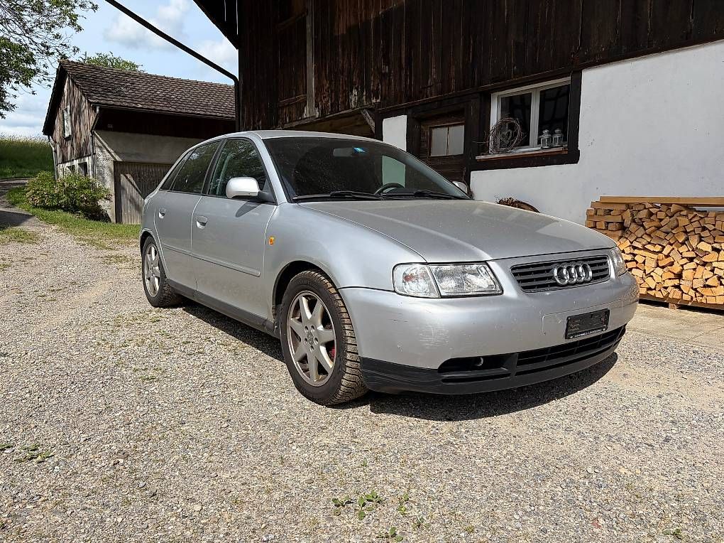Audi Autos: Audi A3 1.8 T Ambiente – D'occasion à Kleinandelfingen par jan_zd9s