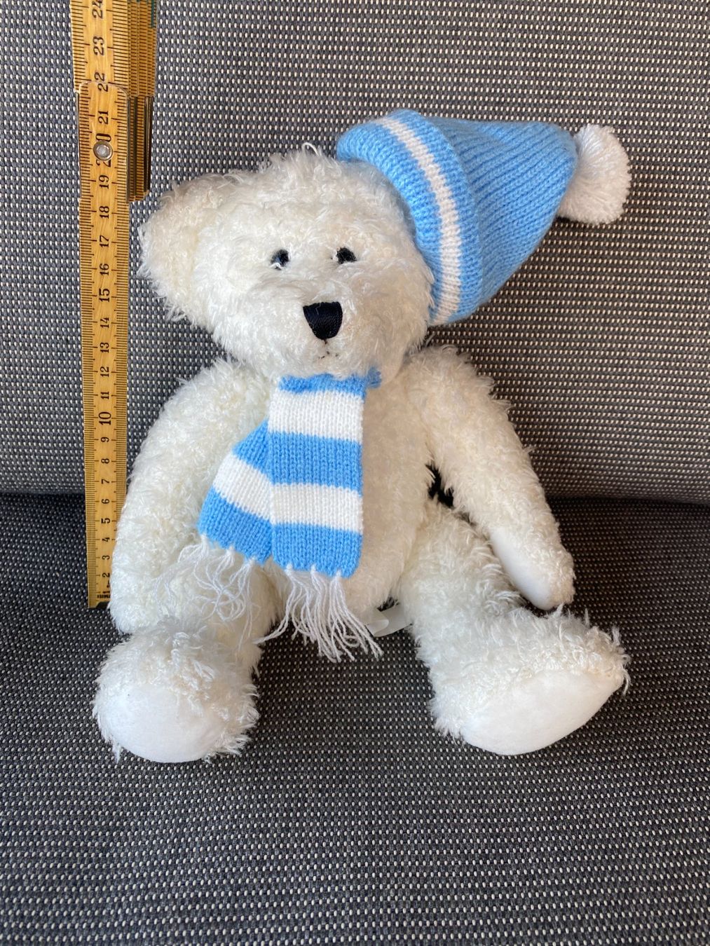 Giocattoli: Teddybär mit Wintermütze und Schal – Usato da Unterterzen venduto da bac_287t