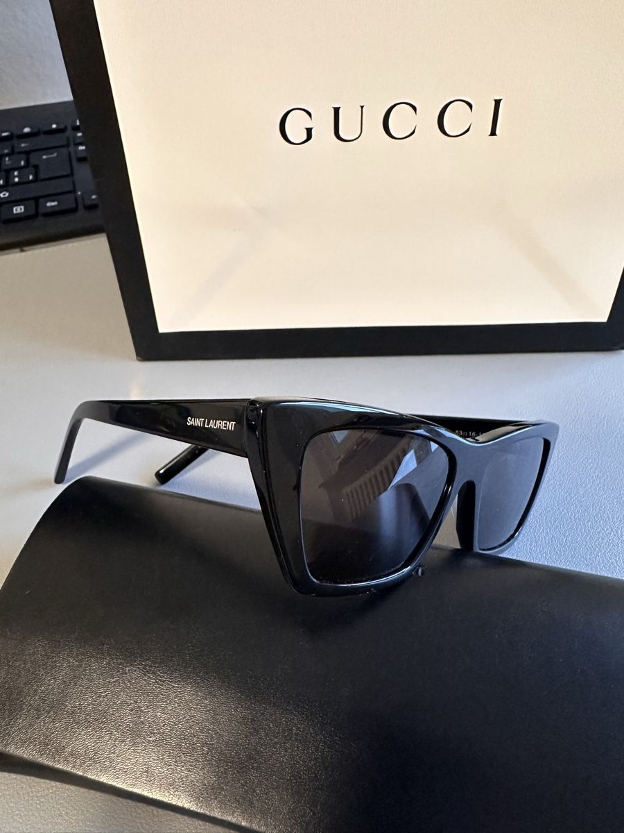 Saint Laurent Brillen & Gläser: Saint Laurent Mica Sonnenbrille – Neu (gemäss Beschreibung) aus Luzern von canunot