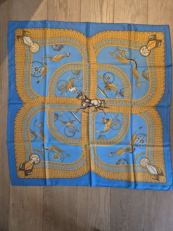 Foulard En Soie Vintage 85x85 Cm Avec Bord Bleu Nuit - Occasion