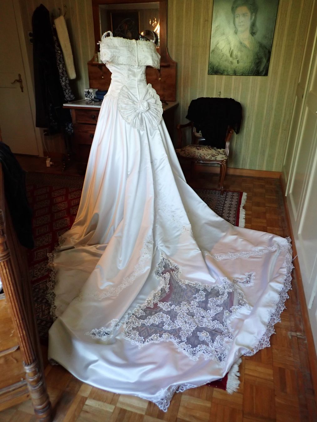 Kleider: Brautkleid – Gebraucht aus Kradolf von Phardy 2