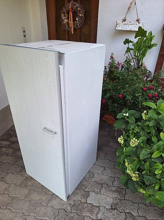 Frigoriferi: Kühlschrank ZUG – Usato da Uetendorf venduto da Albi125