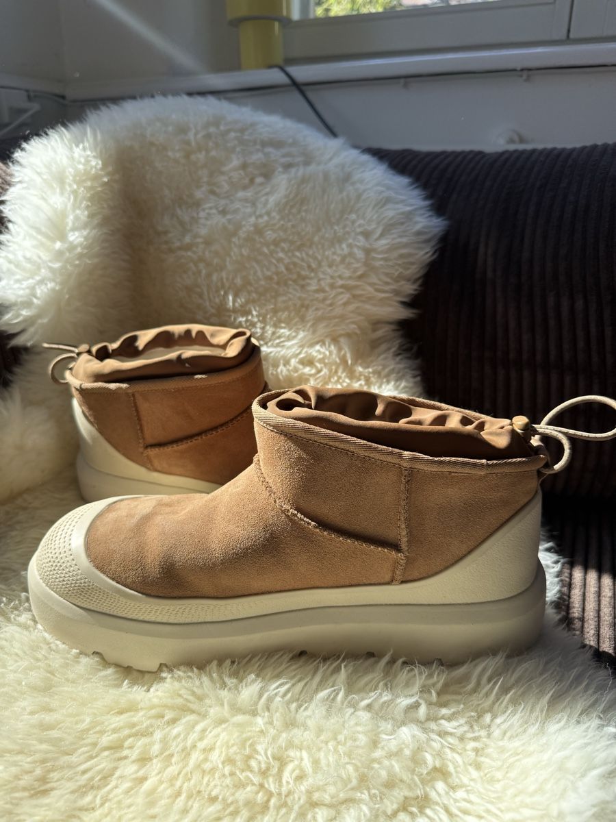 Ugg Scarpe da uomo: UGG Classis Hybrid Boot Size 45 – Nuovo (secondo la descrizione) da Biel/Bienne venduto da lichterhoh 2