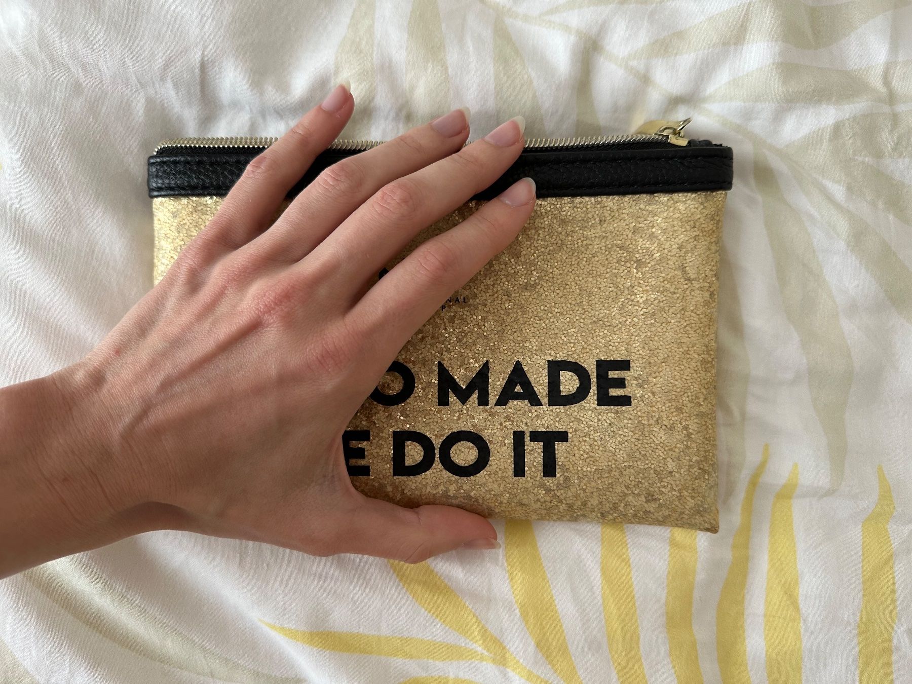 Taschen für Damen: Tasche Nyx glitter – Gebraucht aus Gordola von EleSecondHand-TCG 2