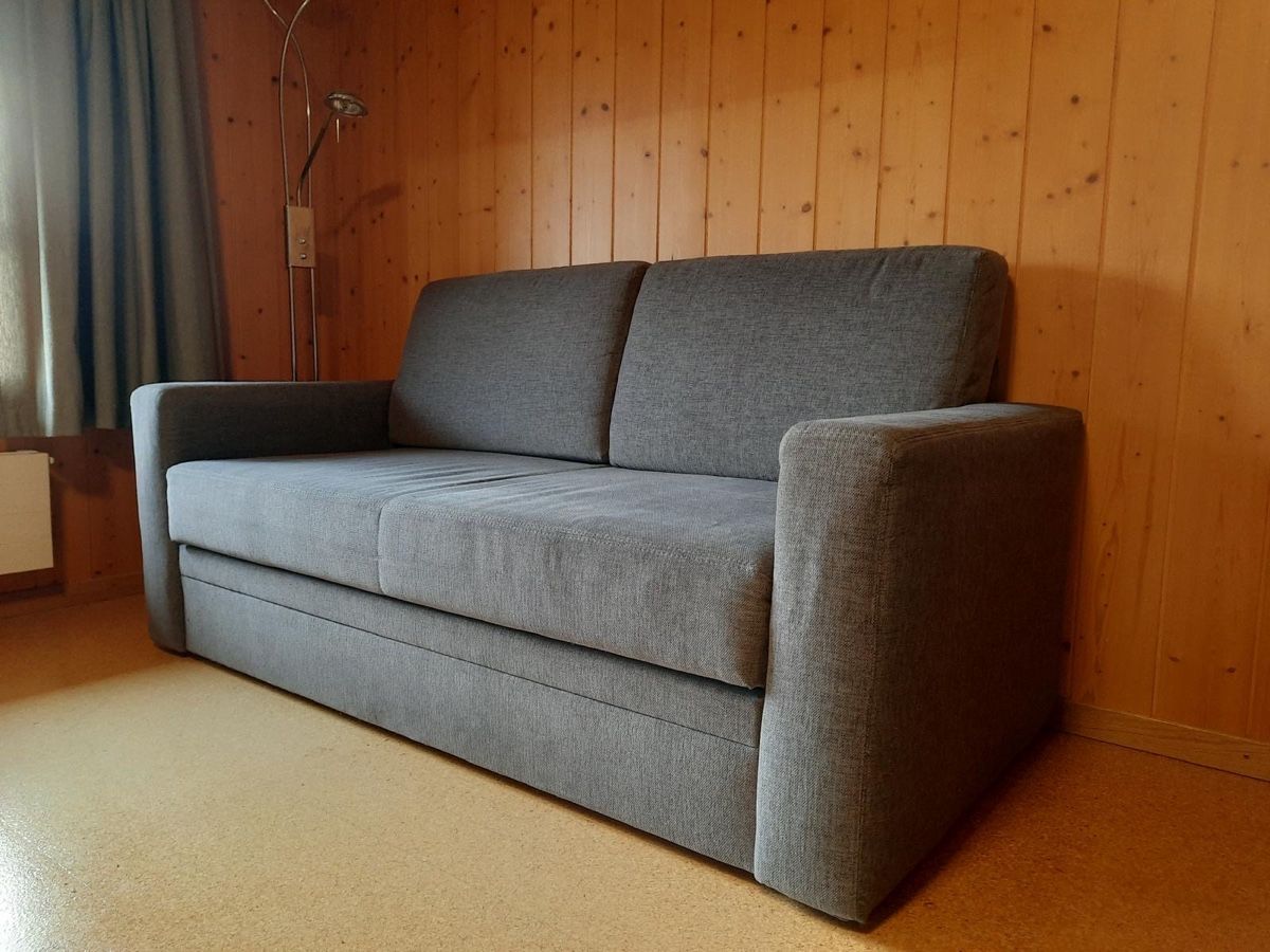 Sofas: Gemütliches Schlafsofa grau  – Gebraucht aus Schlosswil von mae_krx8 1