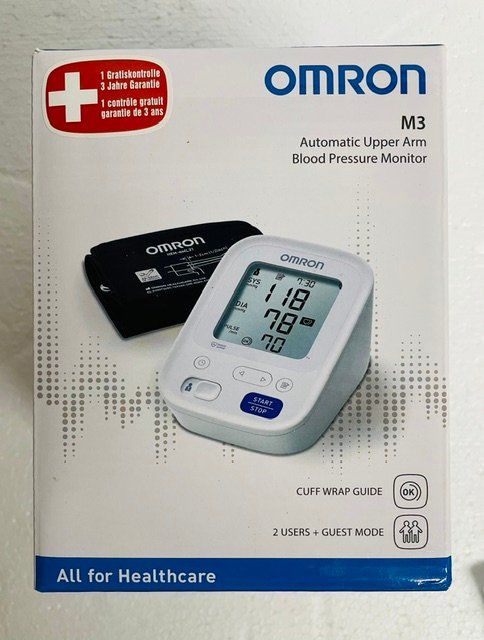 Omron Attrezzature mediche: Blutdruckmessgerät OMRON M3 – Usato da Oberrieden venduto da Ket25 2