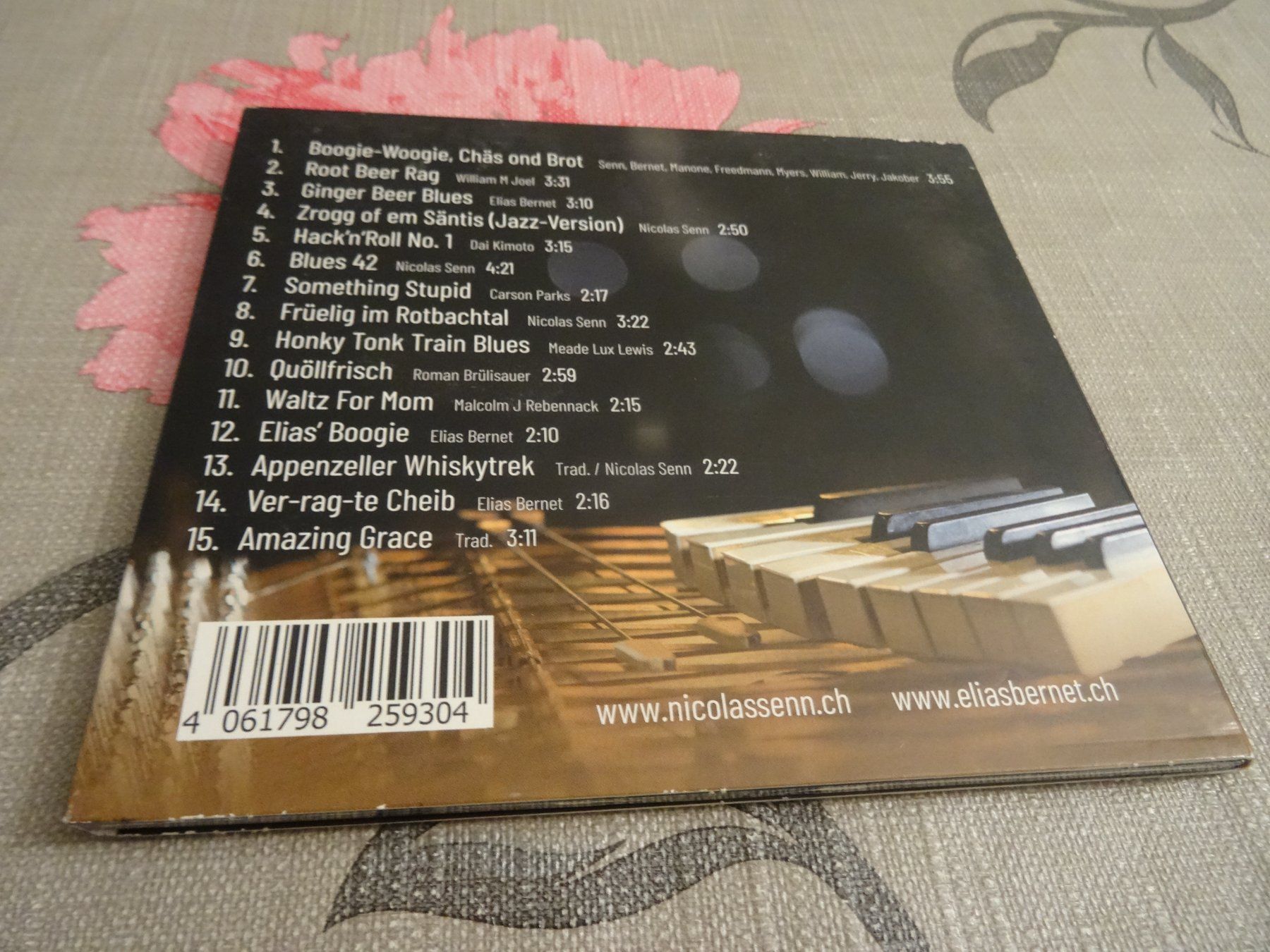 CD: Hackbrett meets Boogie-Woogie, Nicolas Senn, signiert? – Usato da Olten venduto da Disc-Ausverkauf 1
