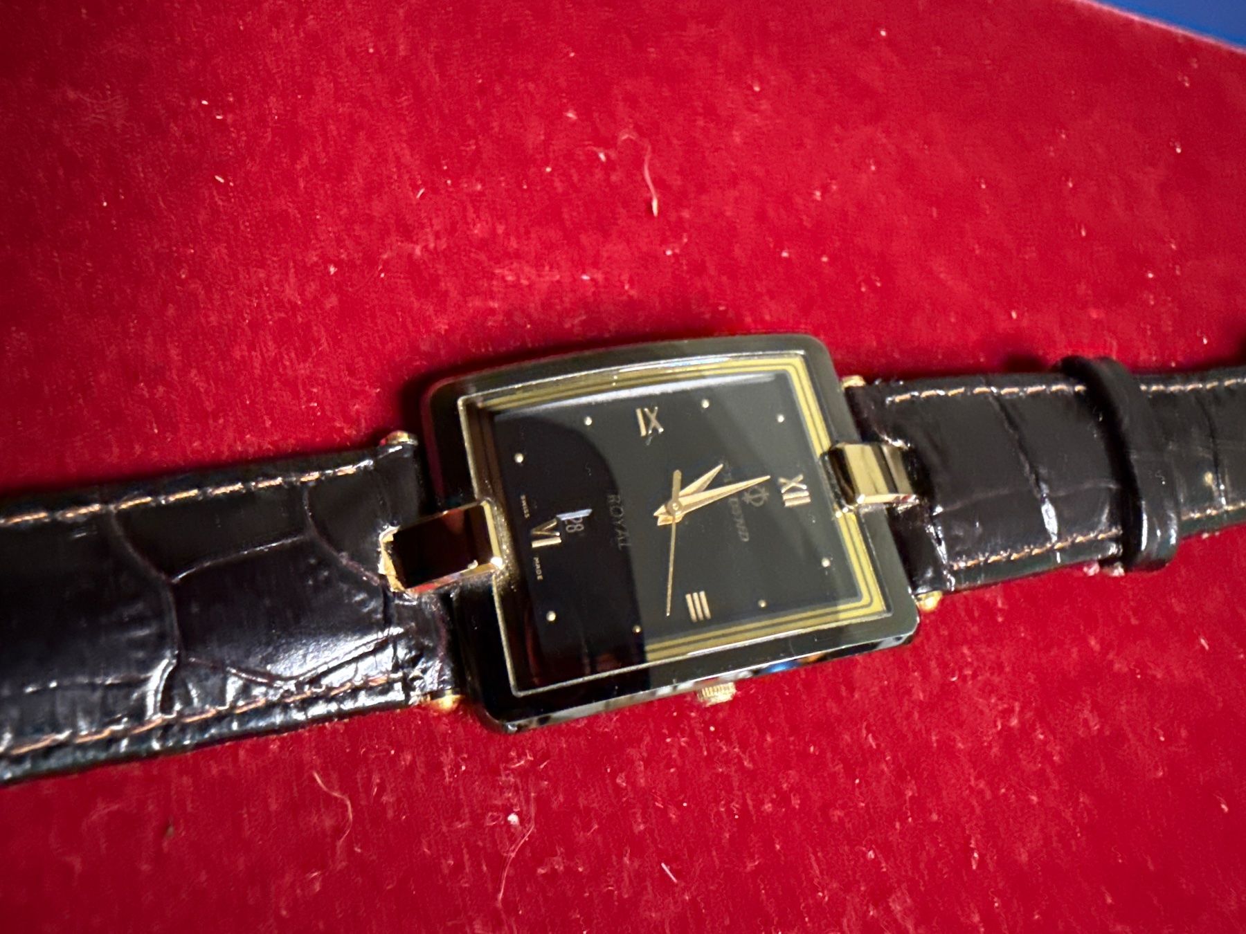 Candino Uhren: Candino Royal 26 mm – Gebraucht aus Pfeffingen von Allhandelklgwatches 1