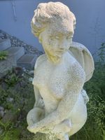 Schöne Gartenfigur Venus Amor Stein Antik Deko Frühling Somm