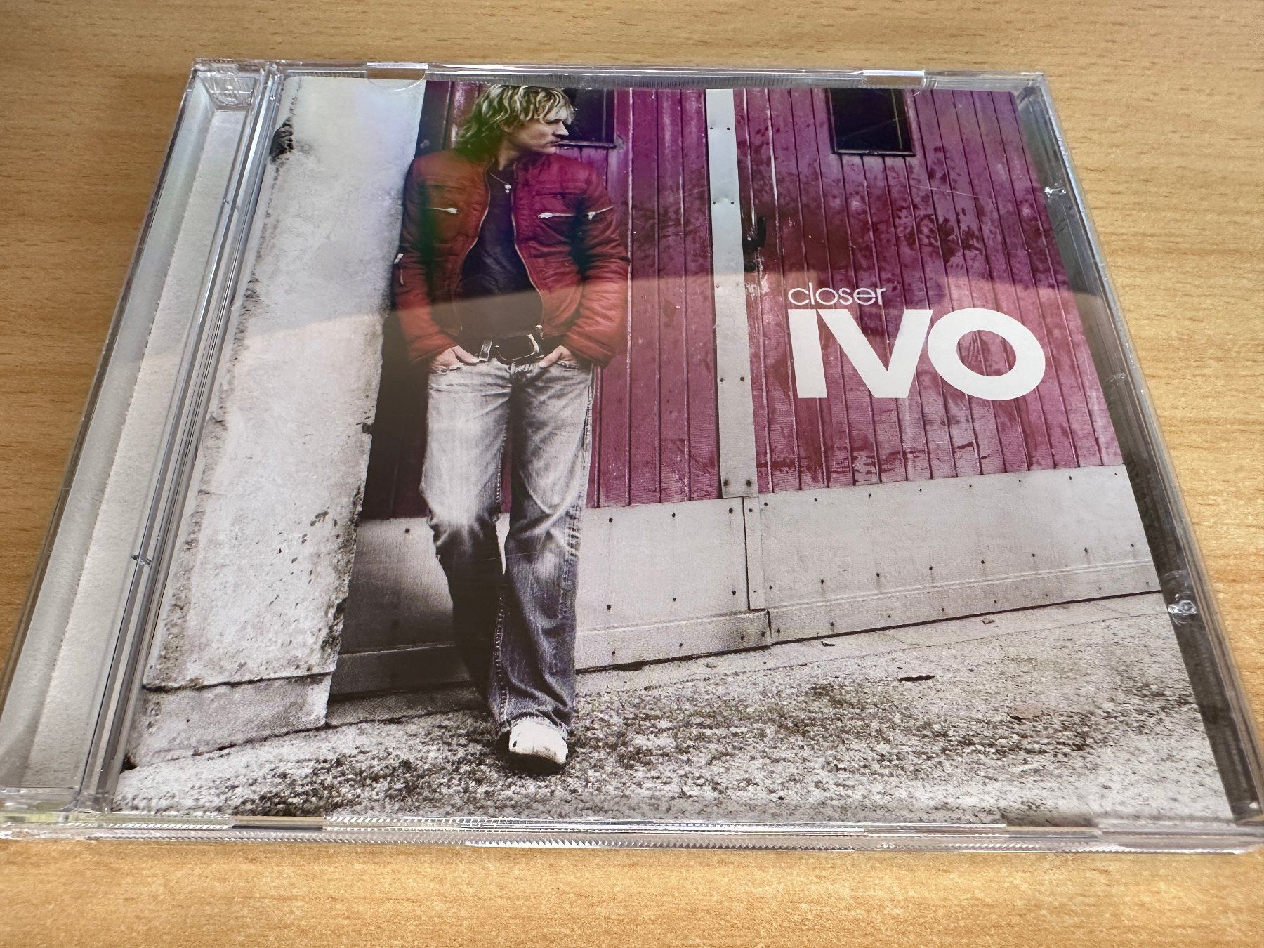 CD: Ivo – Closer – Usato da Rikon im Tösstal venduto da Alpenmutz