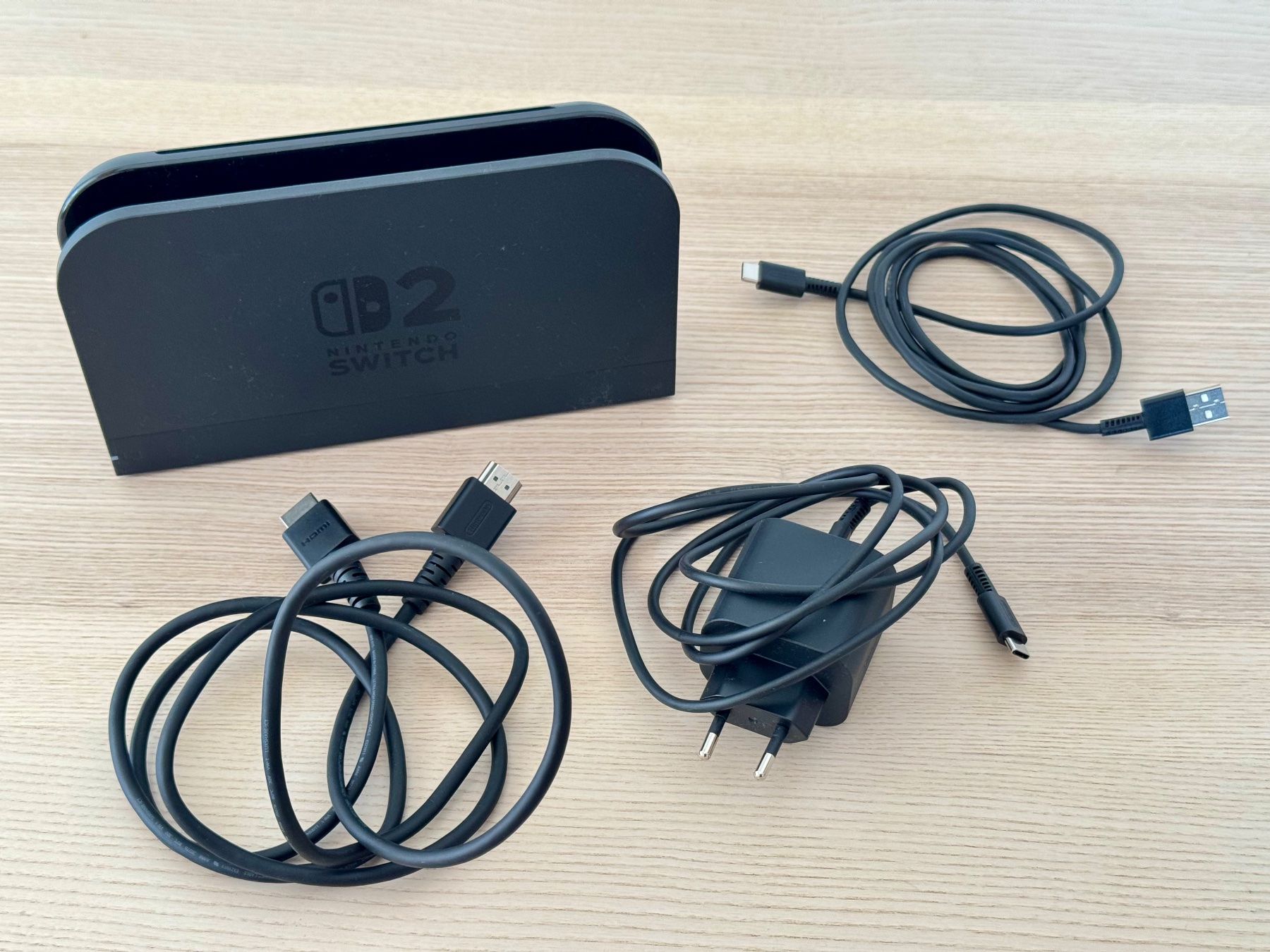 Nintendo Console: Nintendo Switch 2 + Pro Controller + Case + Zubehör ab 1 CHF – Usato da Wald ZH venduto da TheVictorLee2016 6