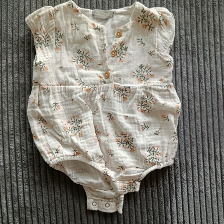 Body Grösse 68