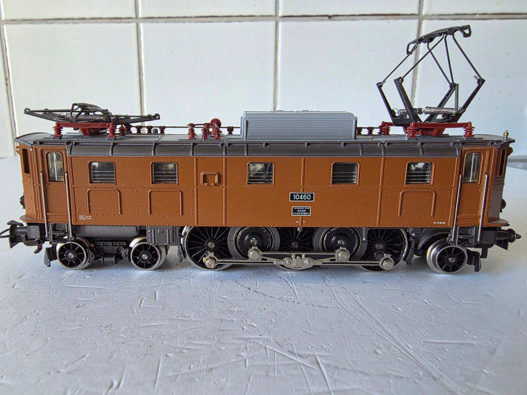 Märklin Modellini di ferrovie: E-Lok SBB Ae 3/6, Lok-Nr. 10460 – Nuovo (secondo la descrizione) da Seuzach venduto da Loeckeli01 3