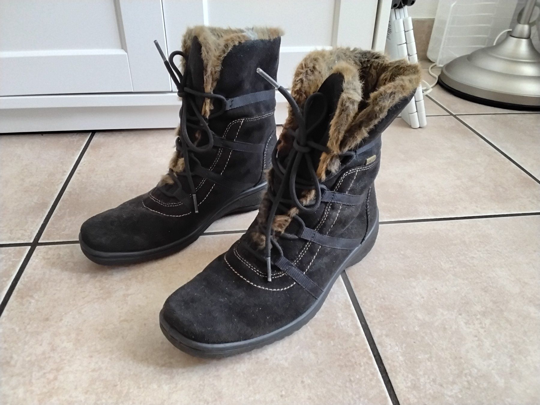 Ara Damenschuhe: Bottines fourrées  ARA Gore-Tex noires T37 – Neu und originalverpackt aus chêne-bourg von patty190