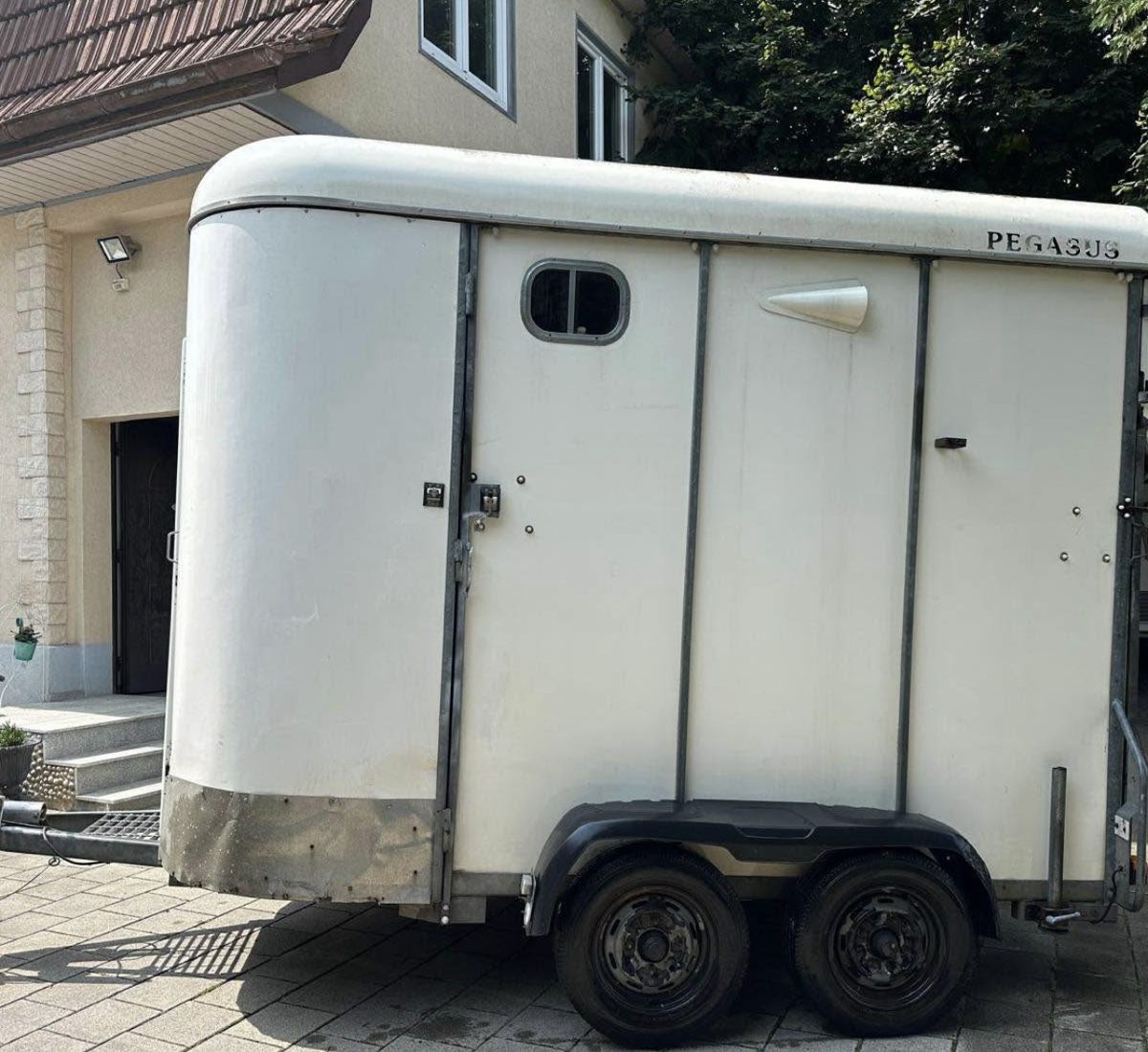 Rimorchi: Remorque fourgon 2500kg – Usato da Grand-Lancy venduto da Jojo6466 1