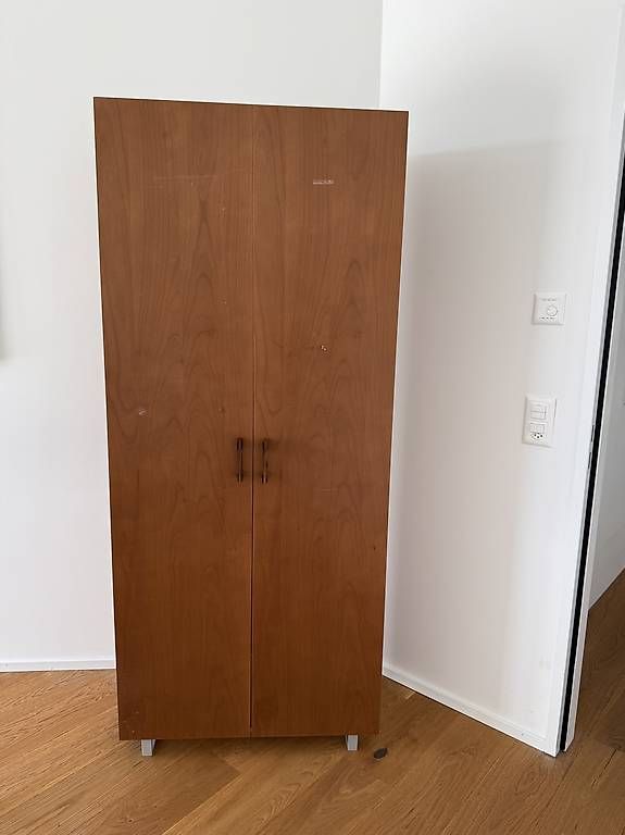 Armoires: Schrank – D'occasion à Ebikon par cla_bh2n