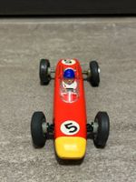 Porsche Trai-ang Scaletric vintage speed car
