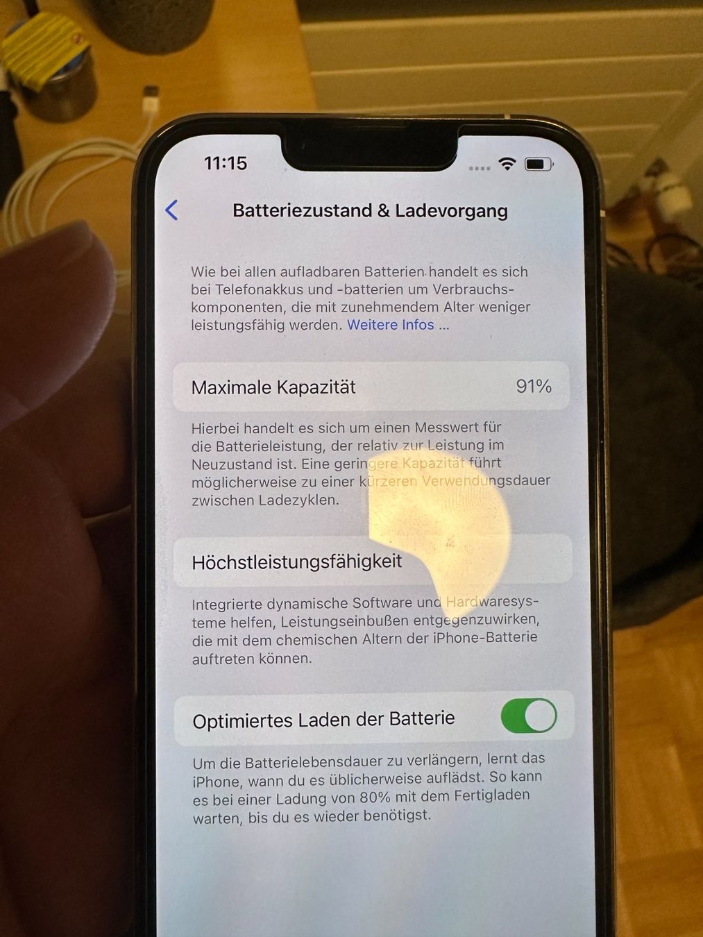 Apple Handys / Smartphones: Apple iPhone 13 Pro, 128 GB, weiss – Gebraucht aus Neuenhof von  7