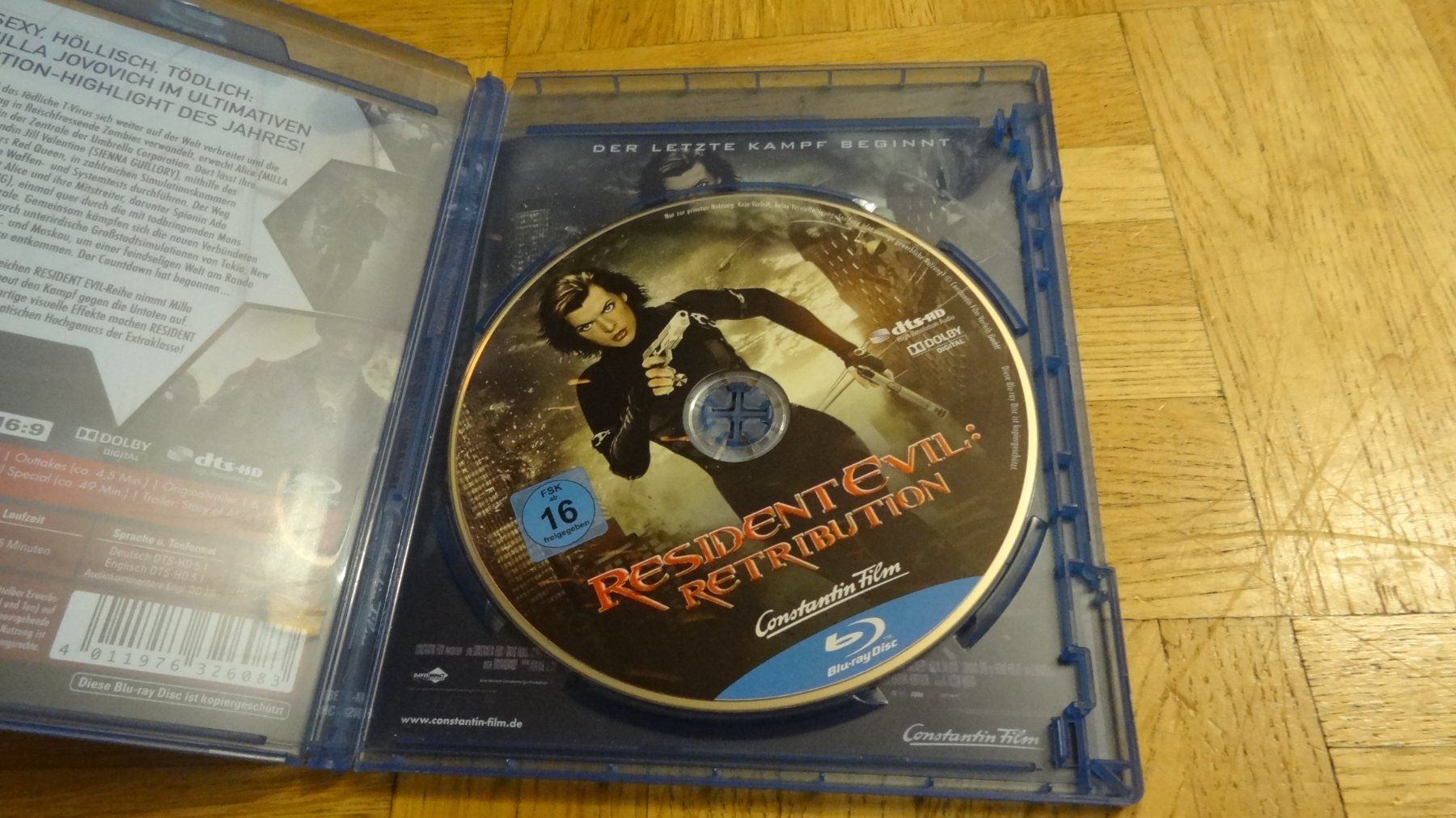 Tutti i DVDs: Resident Evil - Retribution BLU-RAY – Usato da Olten venduto da Disc-Verkauf 1