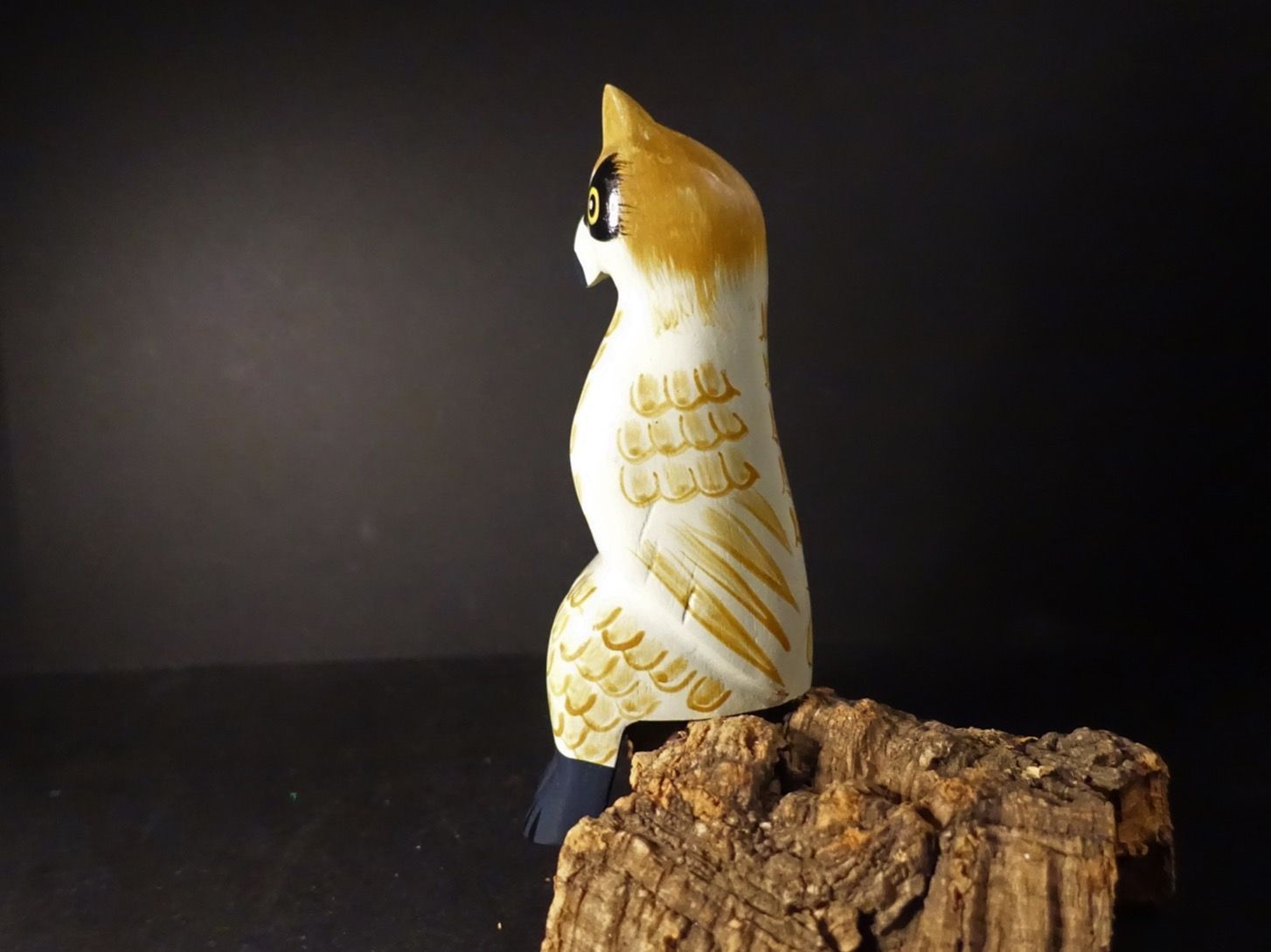 Statuette: Spezielle, sitzende Eule aus Holz – Usato da Russikon venduto da Eulenfeder 2