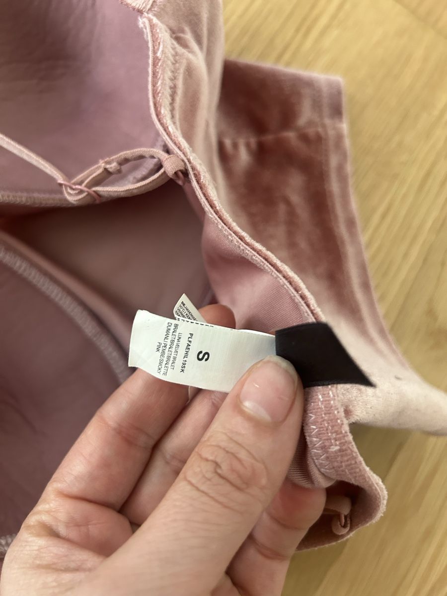 Tops: Samt Top mit Spitze Grösse S neuwertig – Neu (gemäss Beschreibung) aus Zürich von Dailychic 4