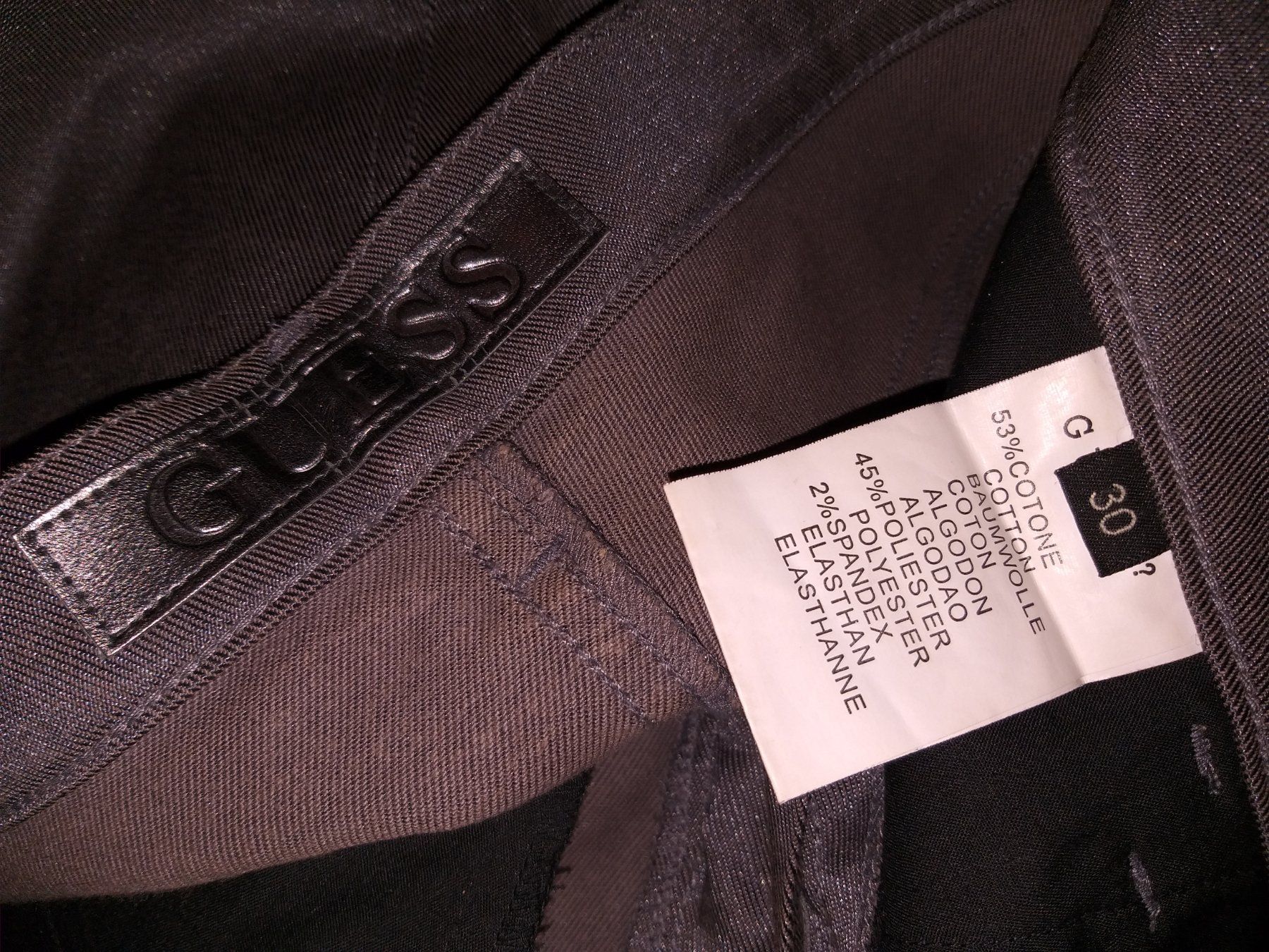 Guess Jeans: GUESS Jeans taille / Grosse 30 – Usato da Cossonay-ville venduto da Super-Price-Quality 9