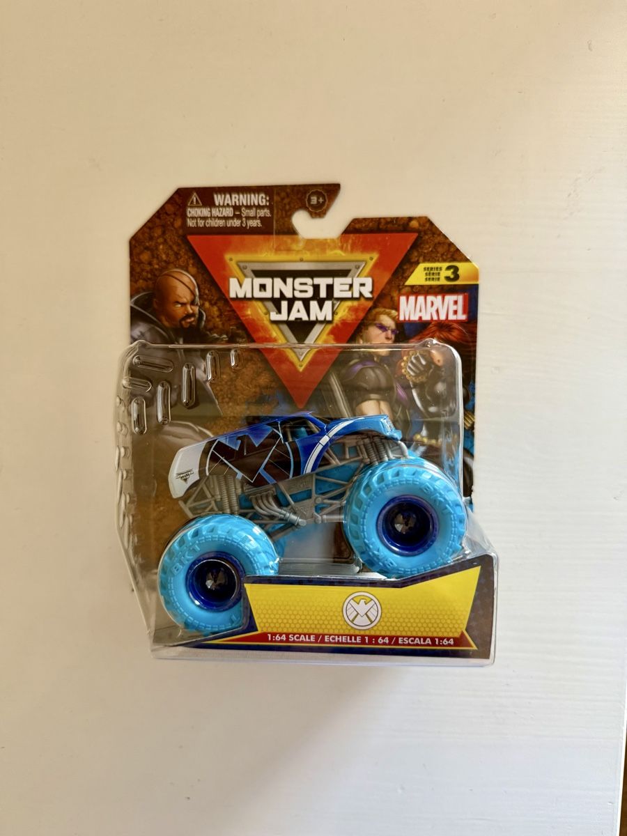 Modellini d'auto: Monster Jam Marvel Truck – Nuovo e nell'imballaggio originale da Oberembrach venduto da theZaz