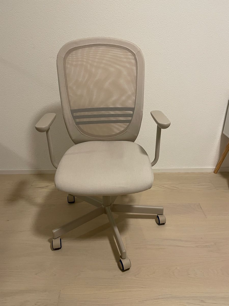 Ikea Scrivanie: Ikea Schreibtisch und Drehstuhl – Nuovo (secondo la descrizione) da Uzwil venduto da surmankun 6