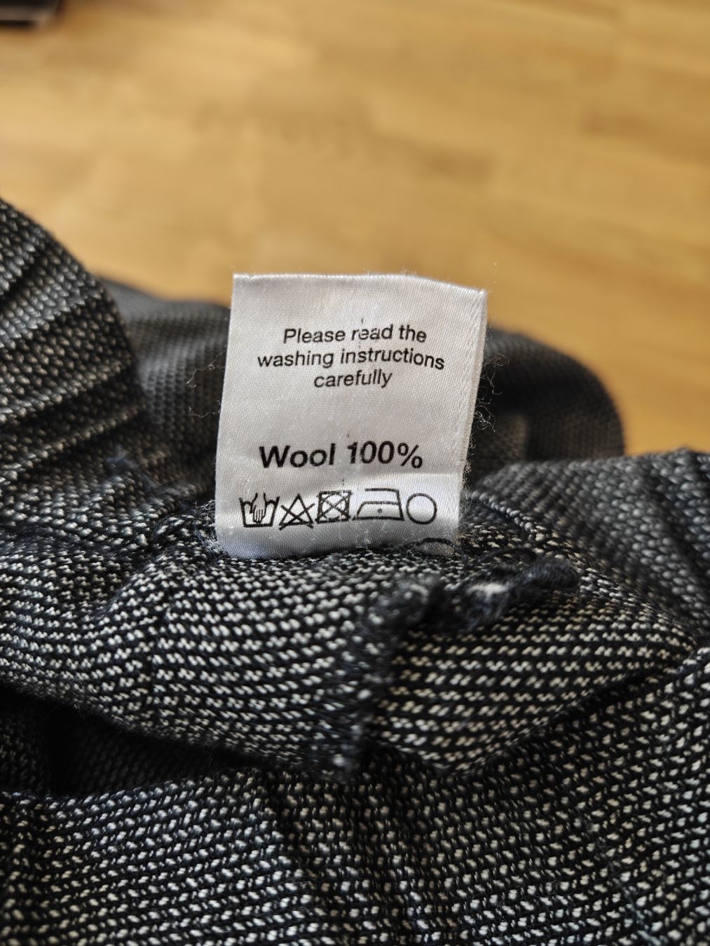 Hosen: ALSAMENDI 100% Wool High Quality Trousers – Gebraucht aus Zürich von seconda_chance 1