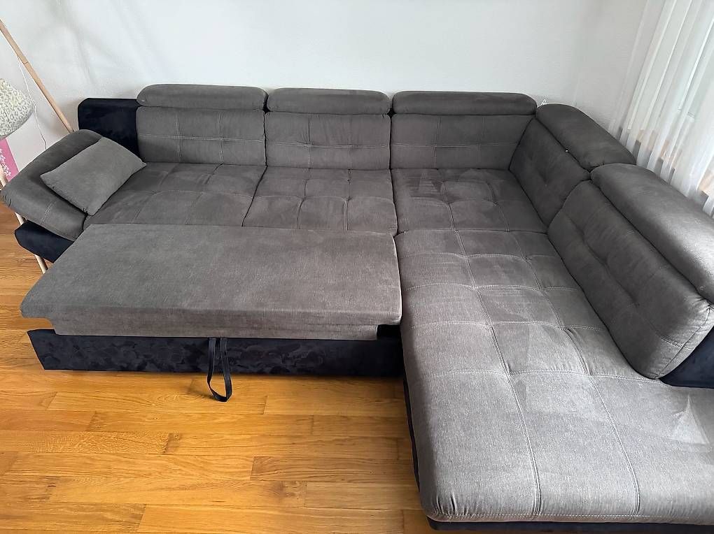 Sofas: Grosses Sofa mit Bettfunktion und Schublade – D'occasion à Bern par Sabrinathomet 3