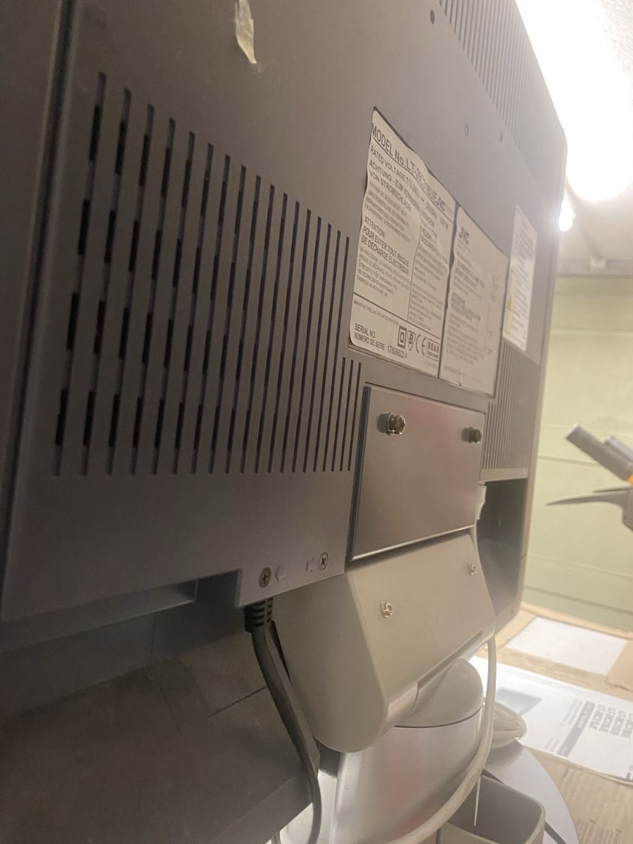 JVC Fernseher: Fernseher JVC – Gebraucht aus Seewen SZ von shaky01 3