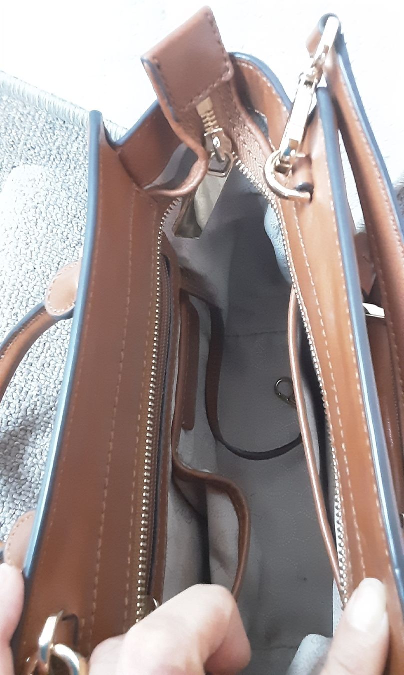 Michael Kors Taschen für Damen: Michael Kors Handbag – Gebraucht aus Wetzikon ZH von Balloonartist 5