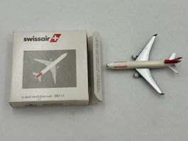 SWISSAIR MD-11 Schabak Modellflugzeug 1:600 OVP Sammler
