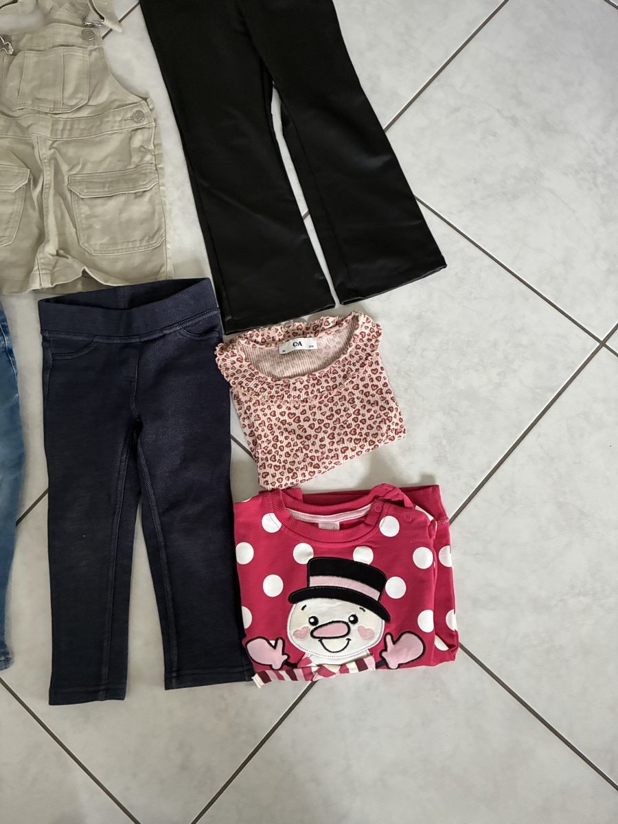 Lotti & Set di vestiti: Tolles Mädchen Kleiderpaket, Grösse 98 – Usato da Haag (Rheintal) venduto da 2026Top 1