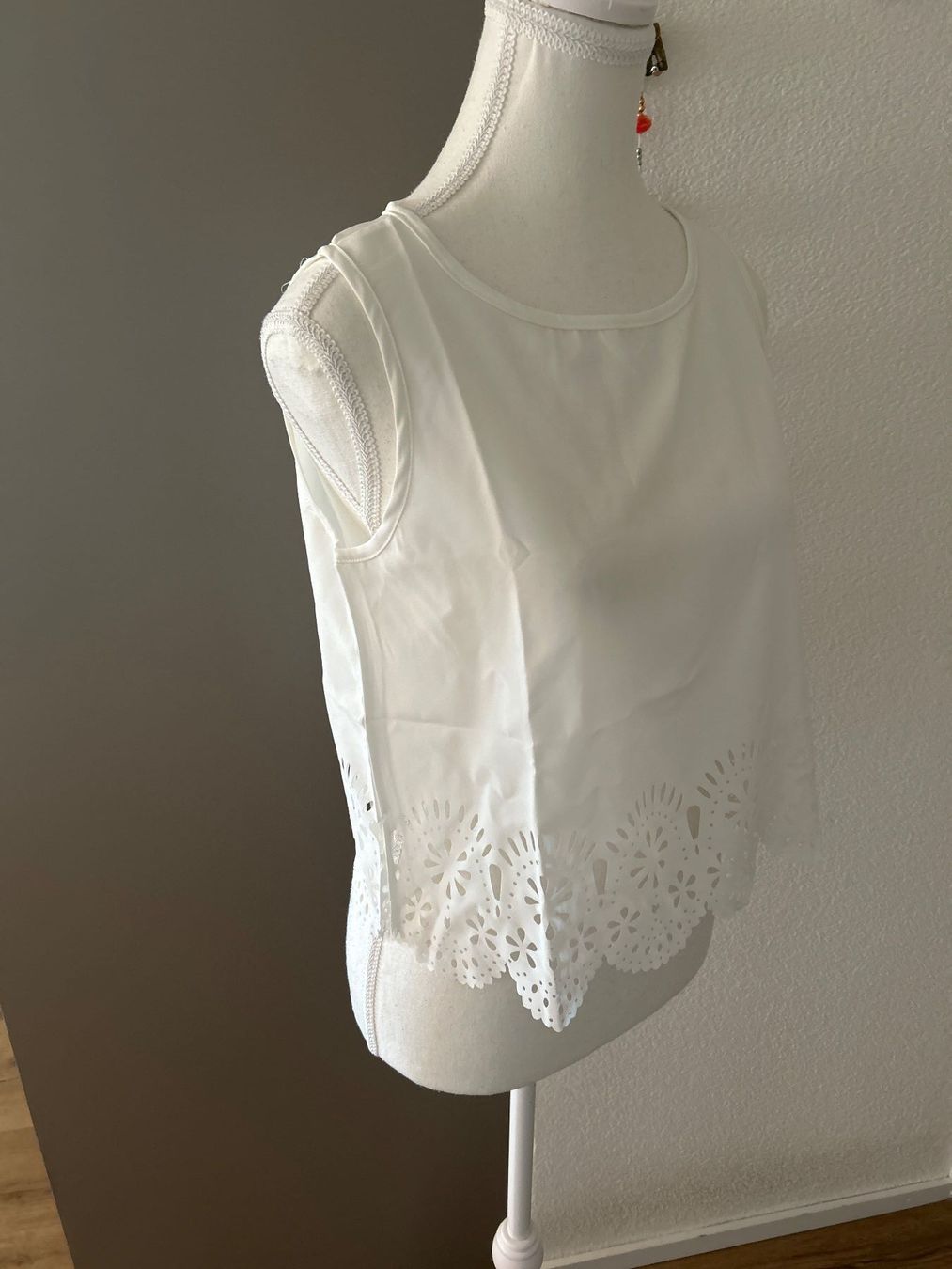 T-shirt: Ärmelloses Shirt weiss Grösse S – Nuovo (secondo la descrizione) da Brunnen venduto da Nala2929 2