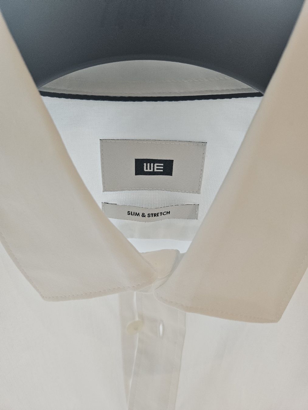 We Camicie: WE Herrenhemd weiss Slim & Stretch Grösse M – Nuovo (secondo la descrizione) da Oftringen venduto da Mrg3 1