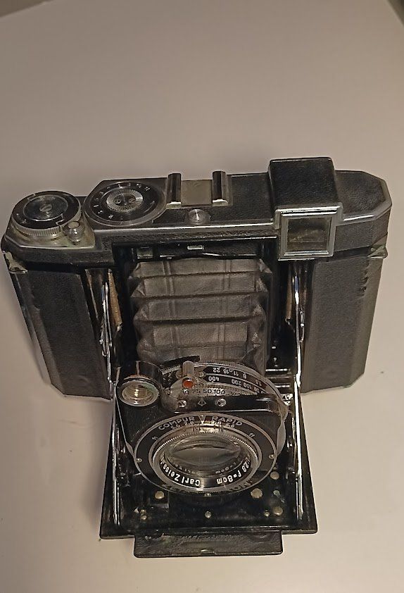 Zeiss Fotocamera: Fotokamera – Usato da Seengen venduto da 5617Tennwil 1