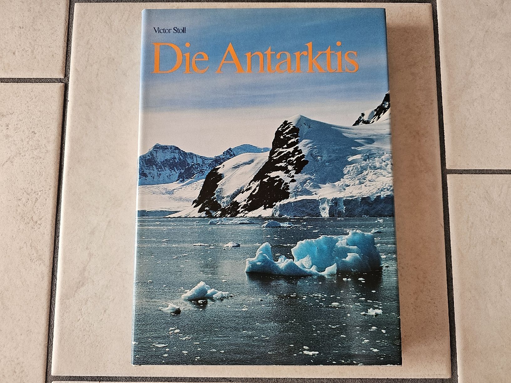 Libri: Die Antarktis  /  162 Seiten – Usato da Schneisingen venduto da backstore24