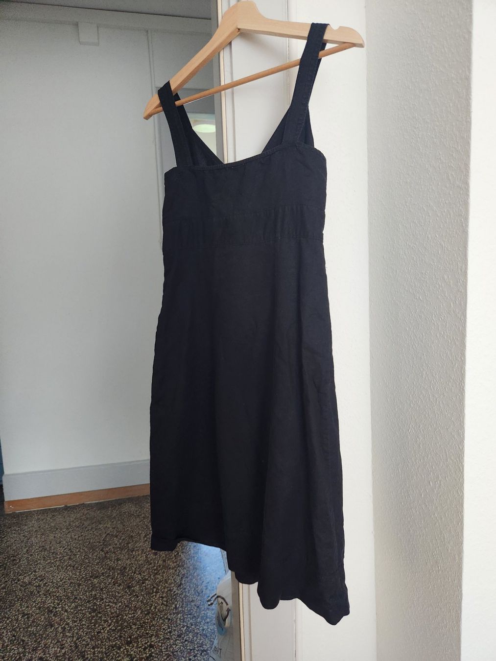Esprit Vestiti: hübsches Kleid von Esprit – Usato da Luzern venduto da isalalala 2