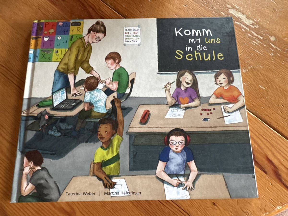 Livres: Kinderbuch Schulanfang Neu – Neuf (Voir description) à Fehraltorf par bes_x99s
