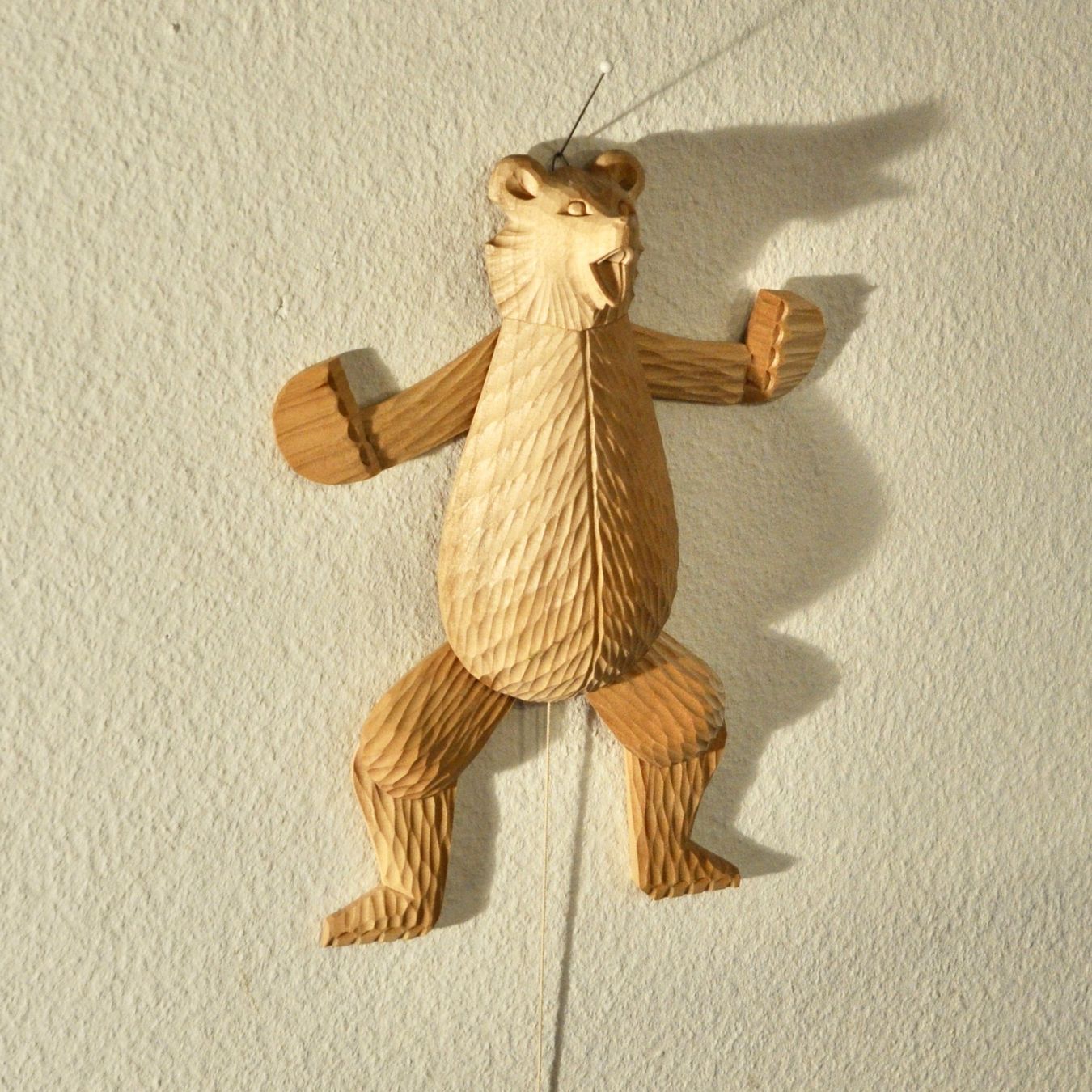 Tutte le decorazioni: Mobile ours en bois sculpté  - Design vintage – Usato da morges venduto da Kus.design 2