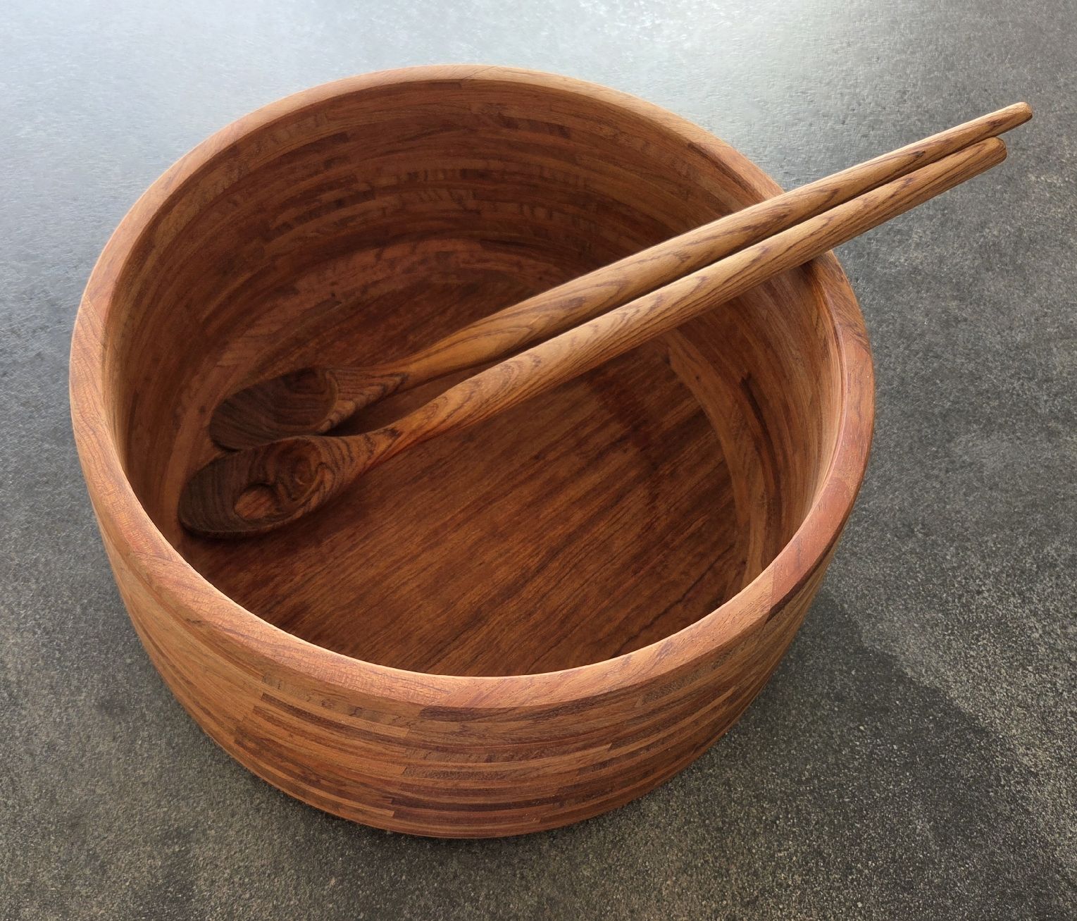 Schalen: Grosse Holzschüssel, Salatschale – Gebraucht aus Klingnau von Groofty69