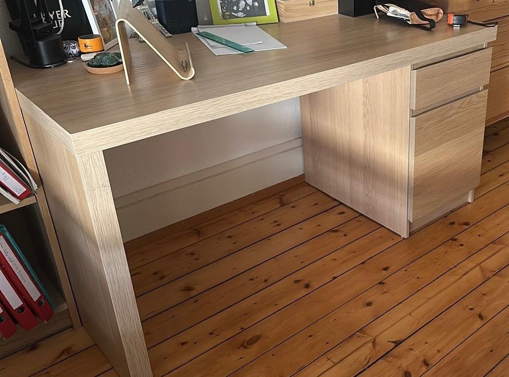 Ikea Schreibtische: Bureau IKEA  MALM aspect Chêne – Gebraucht aus Genève von virgnia