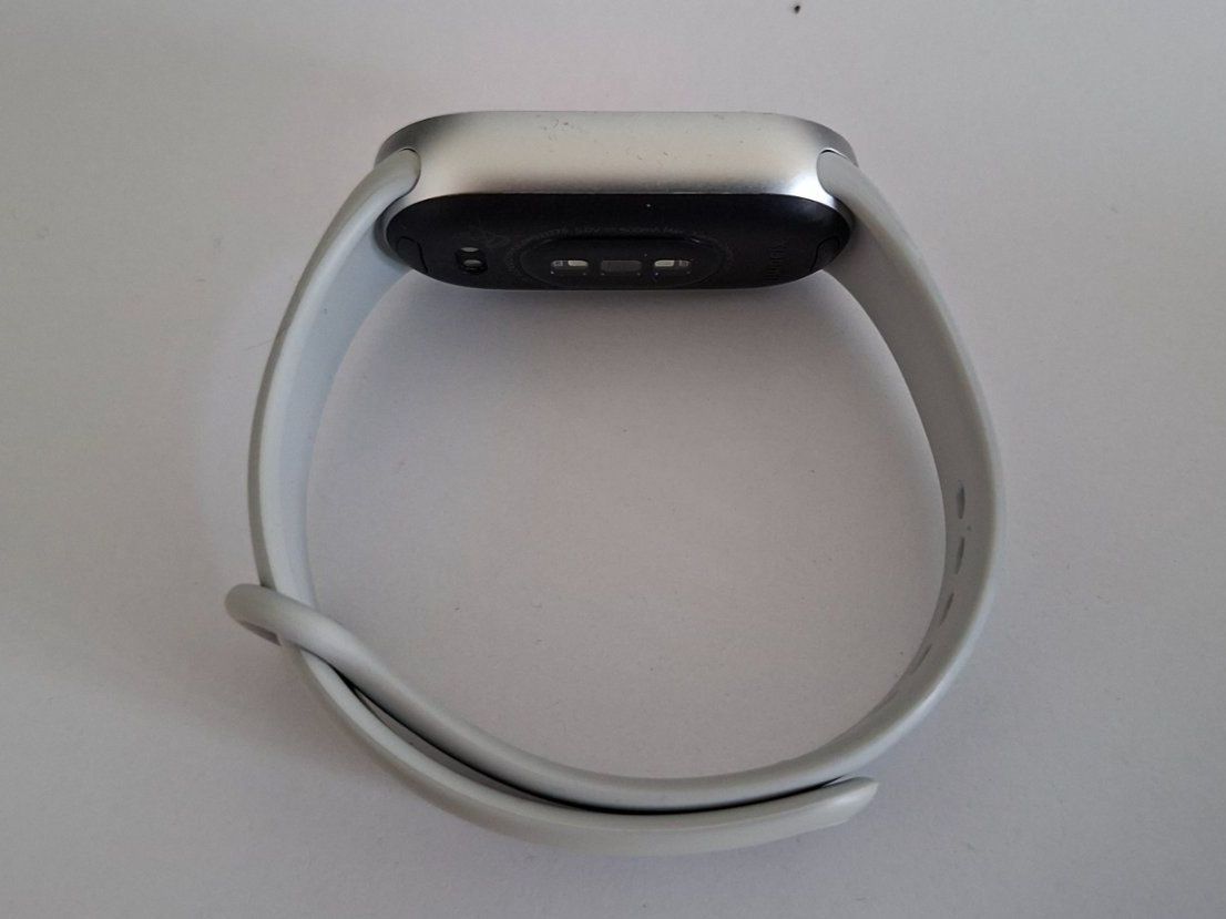 Xiaomi Smartwatch: Xiaomi Smart Band 10 Silber TopZustand – Gebraucht aus Bern von Wario 3