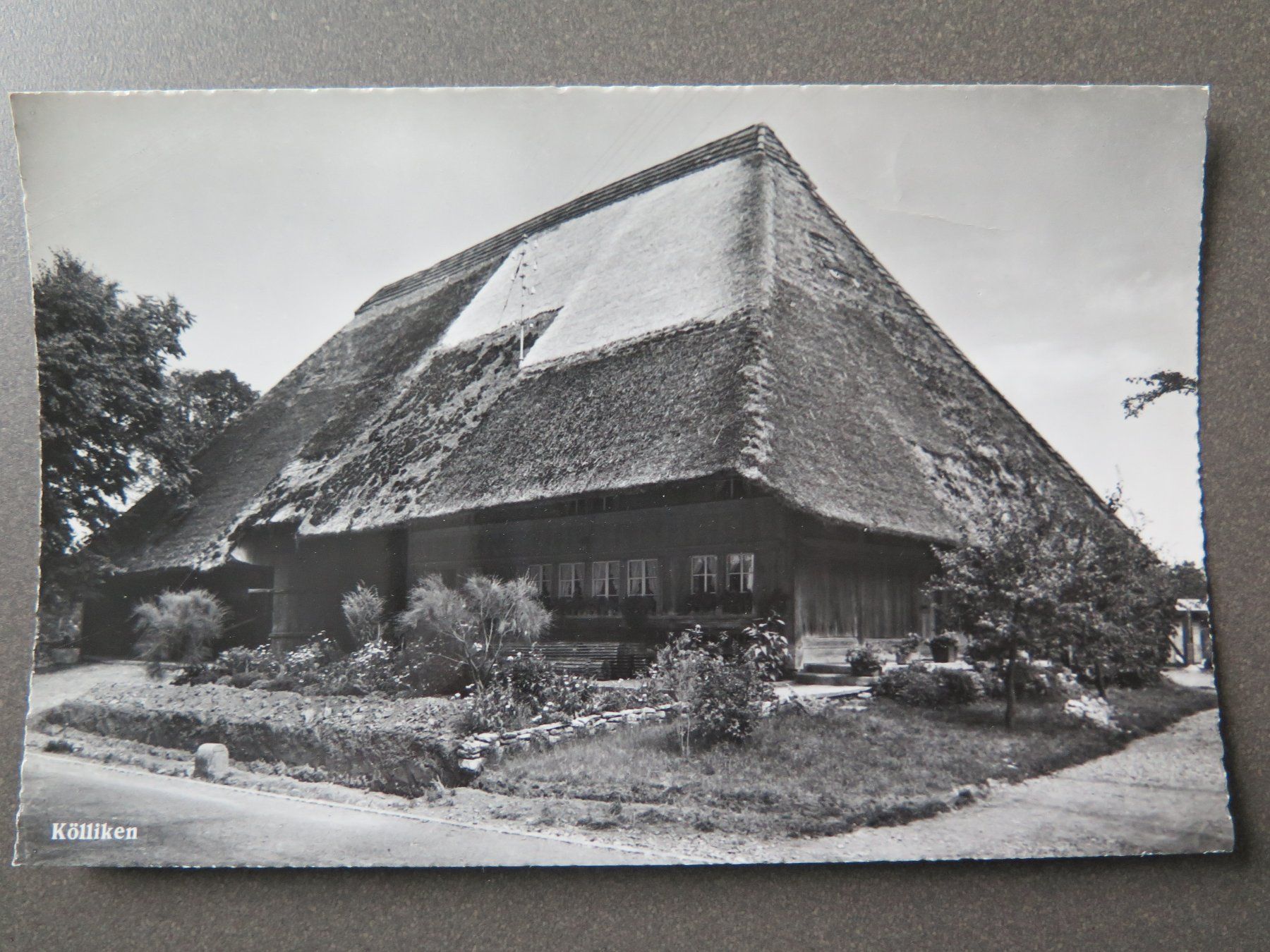 Cartes postales: KÖLLIKEN - STROHDACHHAUS – D'occasion à Wittenbach par lipasal