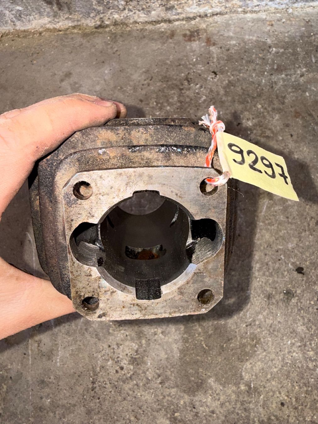 Fantic Mofa-Ersatzteile: Fantic Issimo Mofa Zylinder – Gebraucht aus Fahrni b. Thun von berger_tuning34 3
