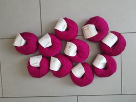 Merino Wolle 90% Merino 10% Polyester 10 Knäuel