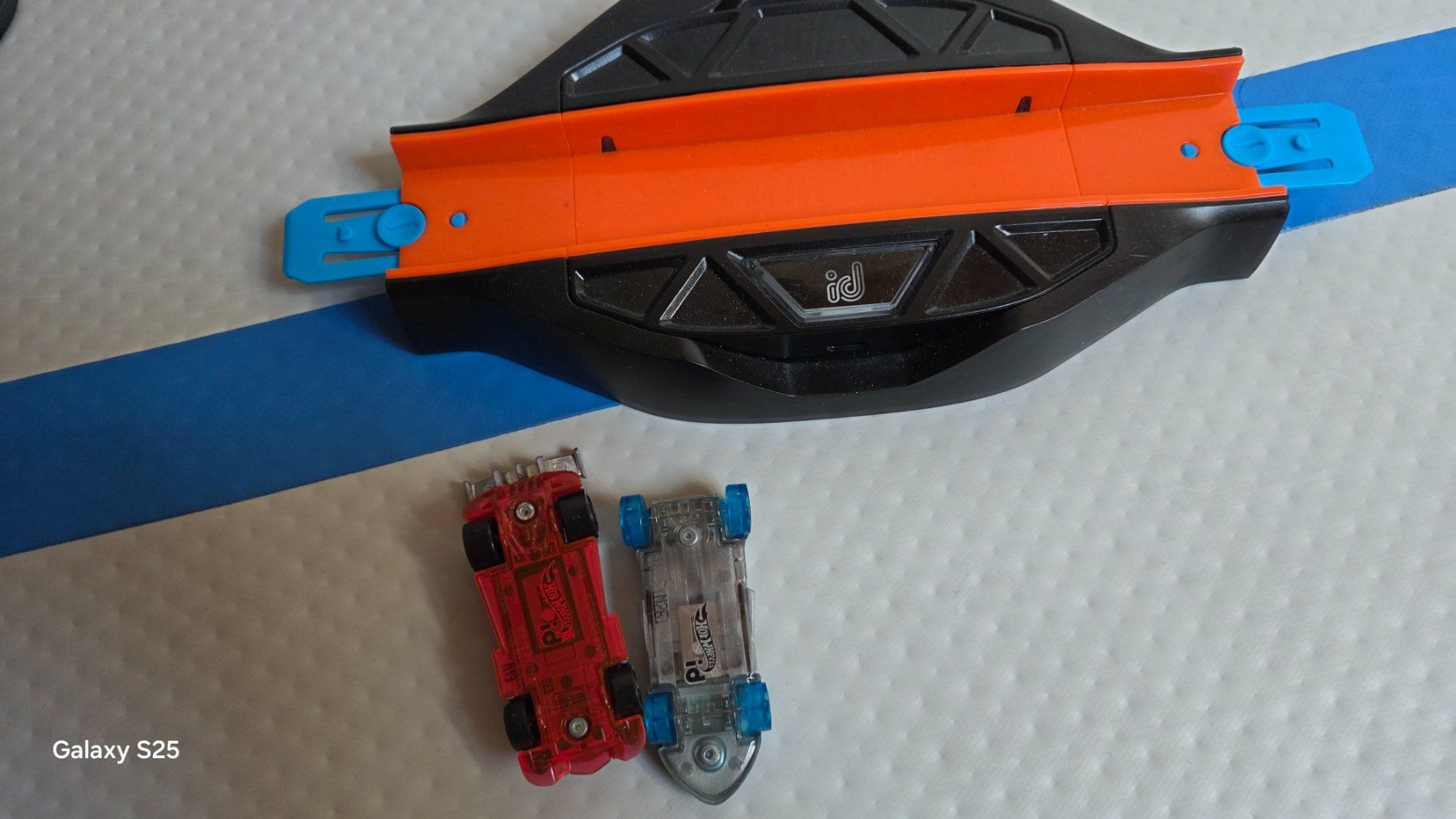 Hot Wheels Piste: Hotwheels Ultimate Garage mit 30 Autos + ID Accessoire – Usato da Jonen venduto da Raicargan 4