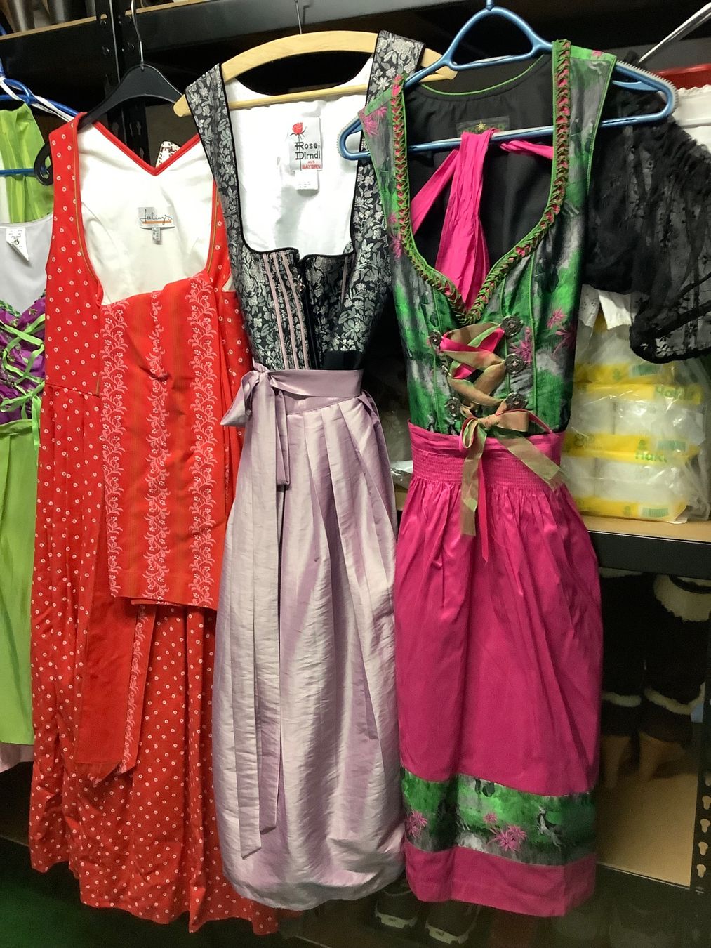 Kleider: Diverse Marken Dirndl – Gebraucht aus Frenkendorf von Justin98 5